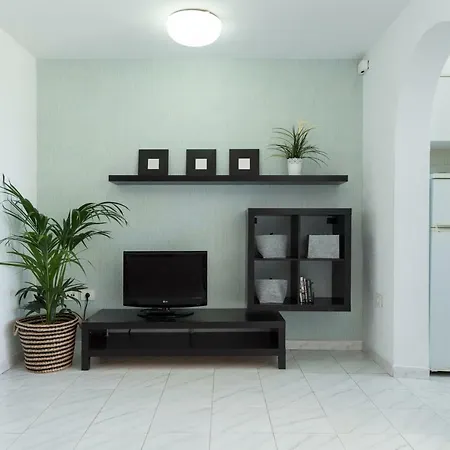 Apartament First Line *