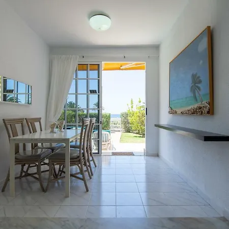 Apartament First Line *