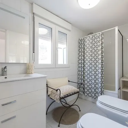 Apartament First Line